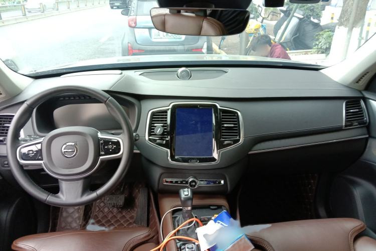 Used Volvo XC90 2019 T6 Zhiya Edition 7-Seater China VI Standard
