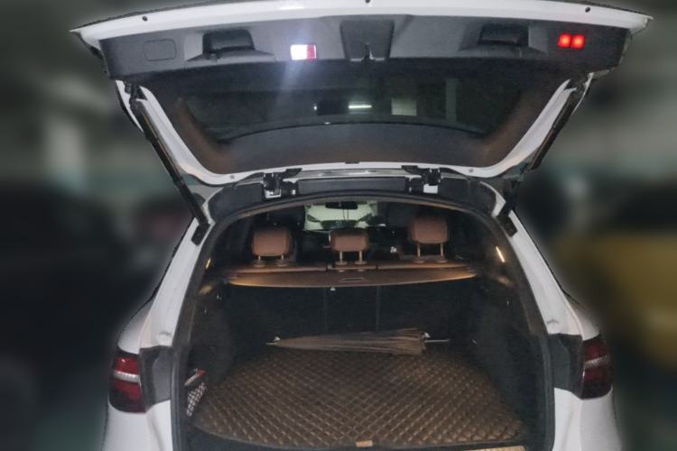 Used Mercedes-Benz GLC 2017 GLC 200 4MATIC Trunk