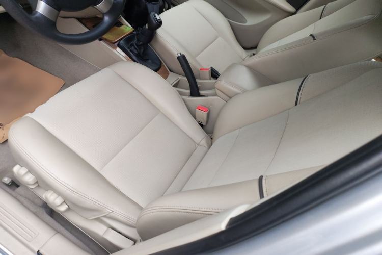 Used Buick Excelle 2015 1.5L Manual Classic Trim