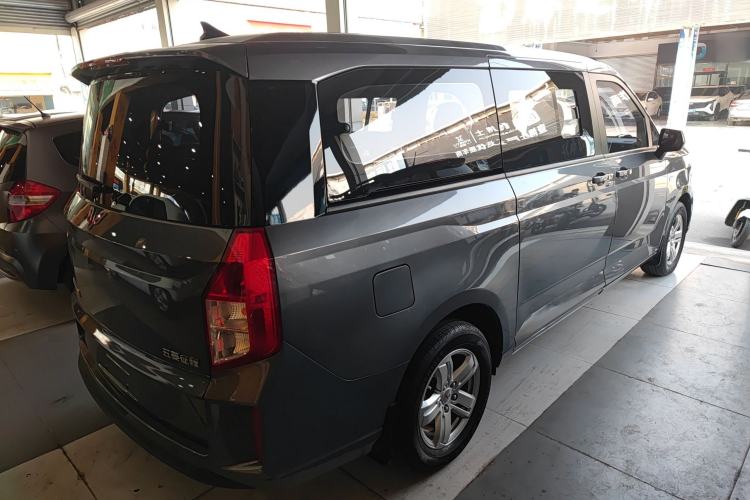 Used Wuling Zhengcheng 2021 1.5T Manual Luxury Commercial Vehicle Rear Right 45 Deg