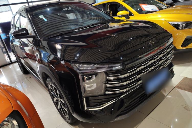 Used SOL X8 PLUS 2023 1.5 TGDI DCT Smart Home Edition 7-Seater