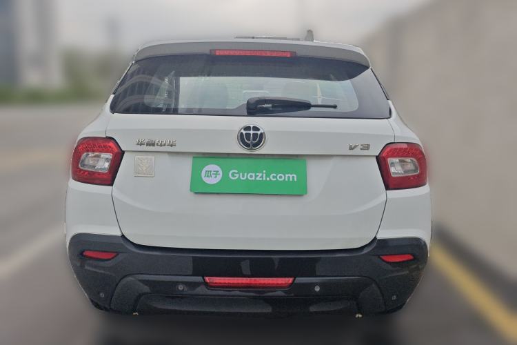 Used Brilliance V3 2016 1.5L Manual Comfort Model
