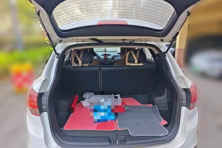 Used Hyundai ix35 2012 2.0L Automatic Two-Wheel Drive Elite Edition GLS
