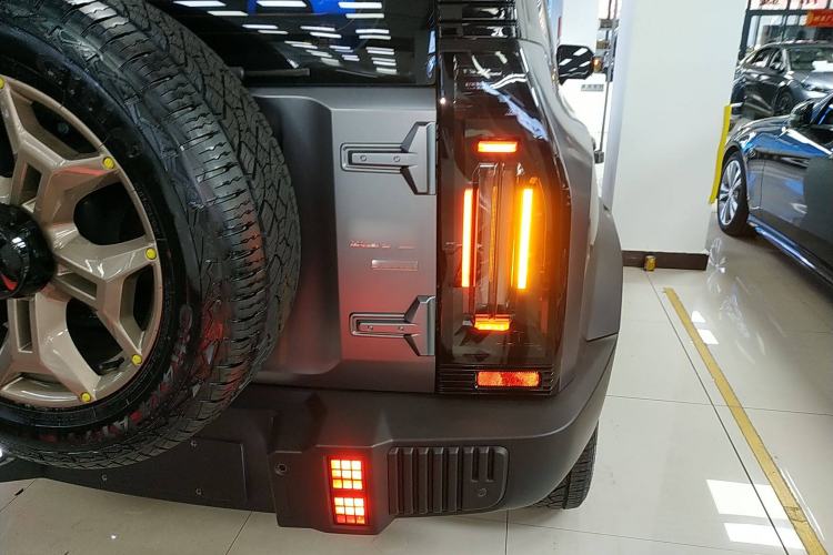 Used JETOUR Traveler 2023 2.0T Four-Wheel Drive Conqueror