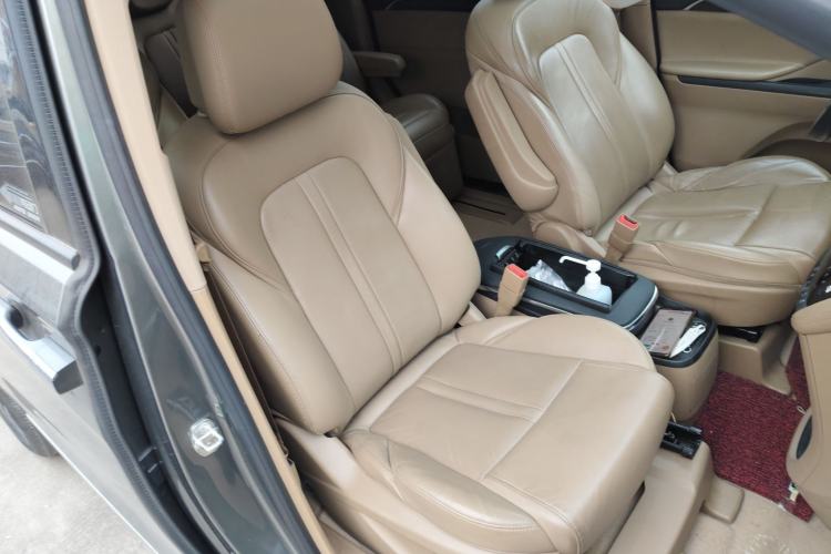 Used Buick GL8 2018 ES 28T Flagship Model China VI Standard
