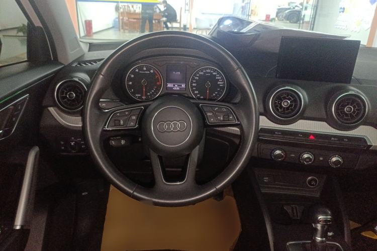 Used Audi Q2L 2021 35 TFSI Progressive Dynamic Edition
