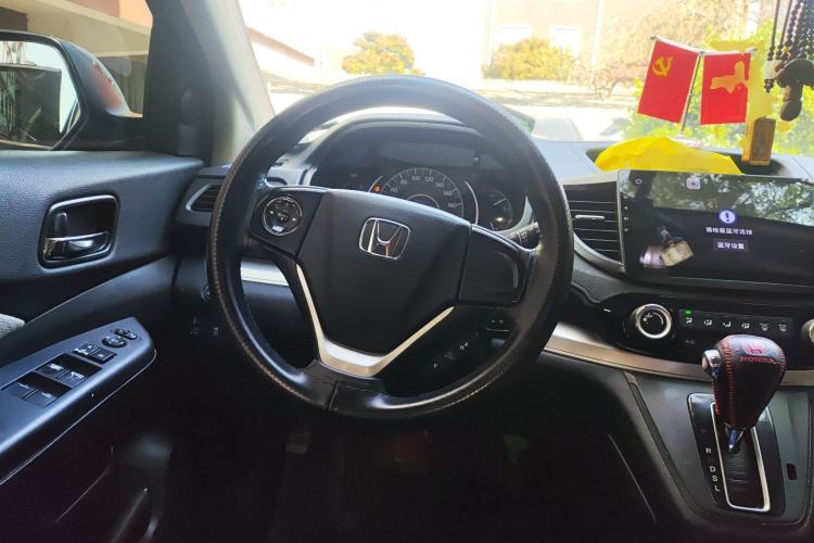 Used Honda CR-V 2016 2.0L two-wheel drive Urban Edition Steering Wheel