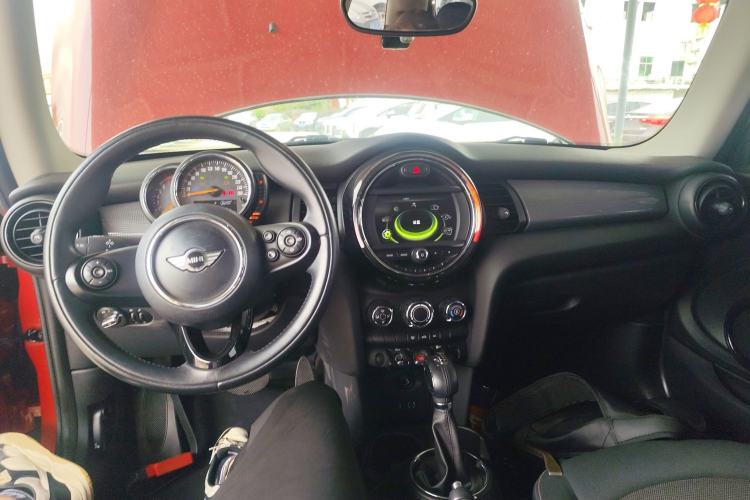 Used MINI 2014 1.5T COOPER Fun
