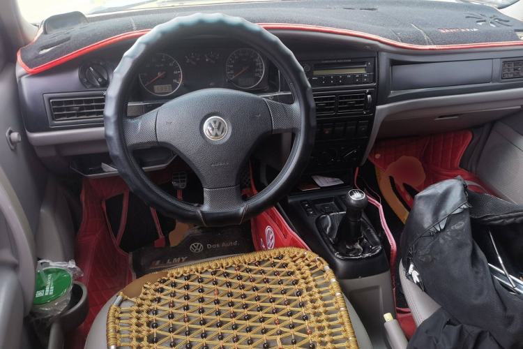 Used Volkswagen Santana Vista 2008 1.8L Manual Comfort Edition Steering Wheel