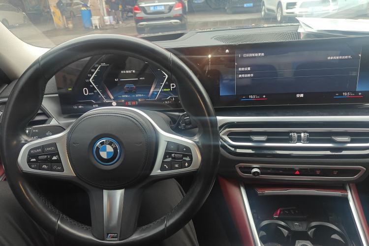 Used BMW i3 2023 eDrive 40 L Midnight Sports Package