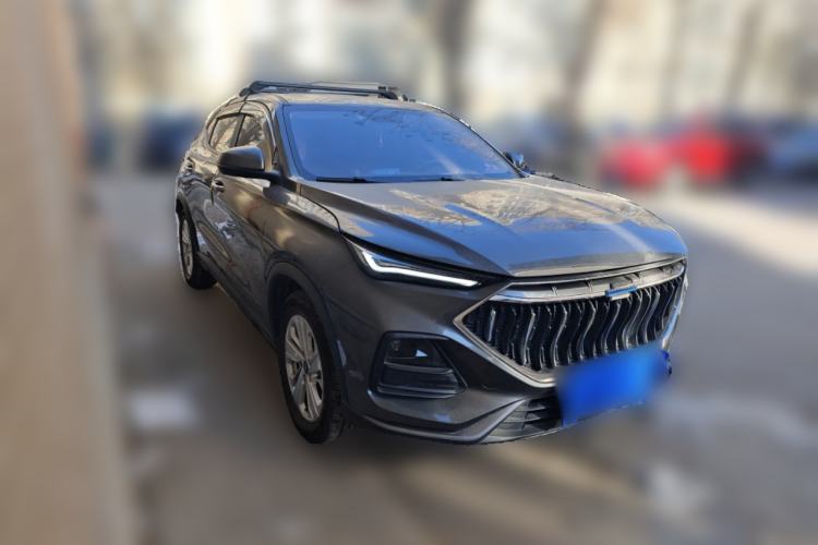 Used CHANGAN OSHAN X5 2021 Revised Version 1.6L Manual Luxury Edition Front Right 45 Deg