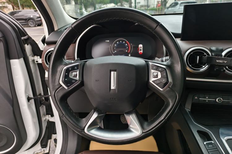 Used Wey VV6 2020 2.0T Two-Wheel Drive Smart Protection+
