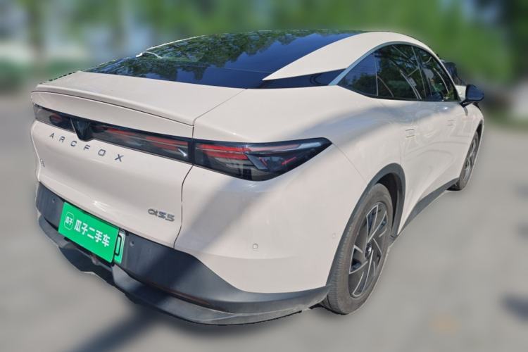 Used ARCFOX Alpha S5 2025 Facelifted 560PRO 185kW Rear Right 45 Deg