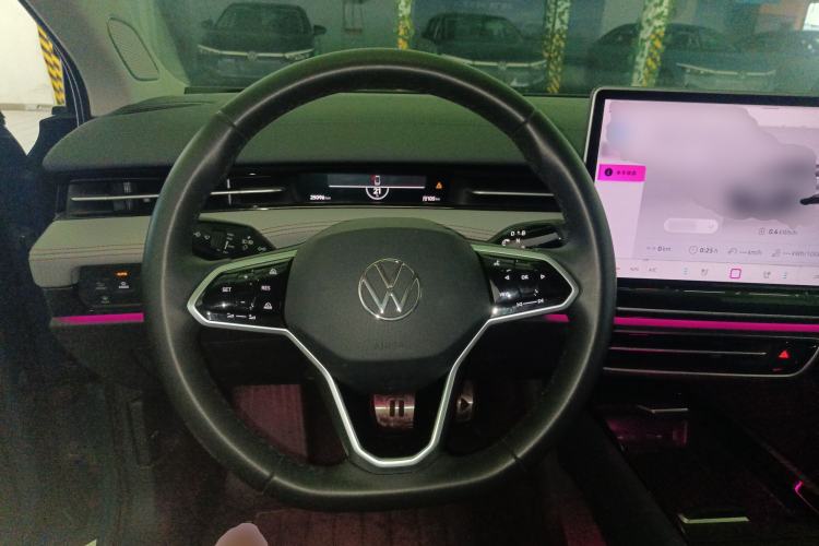 Used Volkswagen ID.7 VIZZION 2024 AIR model Steering Wheel