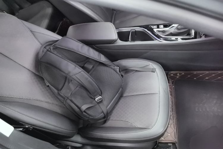 Used Buick Verano 2023 Pro Enjoyment Edition Right Front Seat