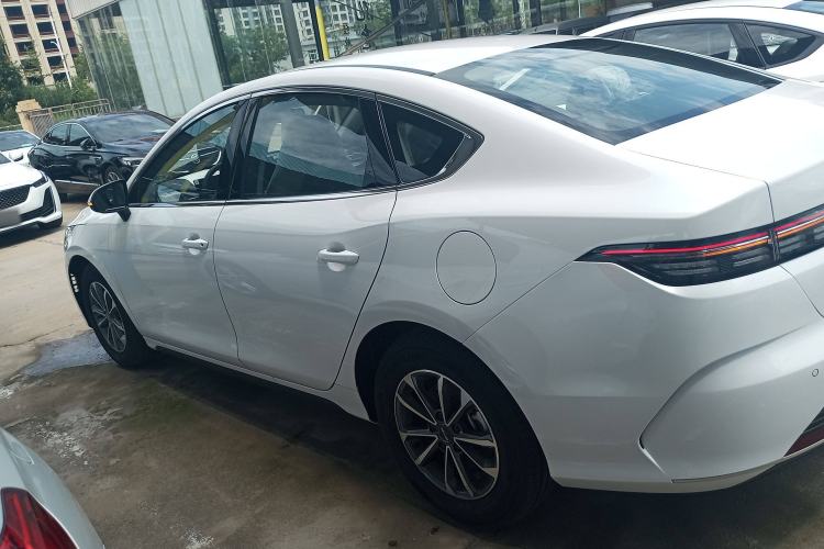 Used BYD Destroyer 05 2024 HONOR Edition DM-i 55KM Luxury Model