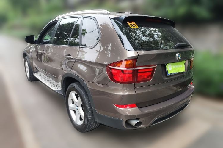Used BMW X5 2011 xDrive35i Luxury Model Rear Left 45 Deg