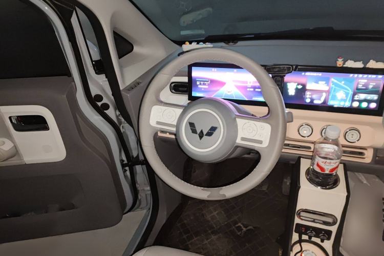 Used Wuling Air ev 2023 - Four Seats - Advanced Edition