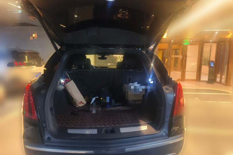 Used Cadillac XT5 2020 Revised Version 28T Four-Wheel Drive Tech Edition Trunk