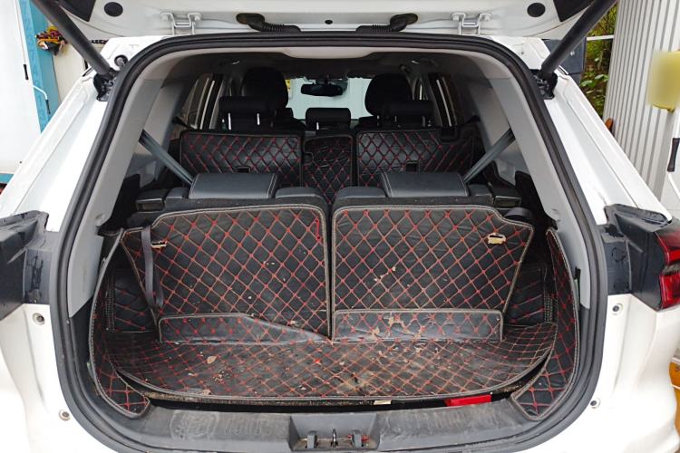 Used Chery Tiggo 8 2018 1.5 TCI Automatic Prestige 7-Seater Trunk