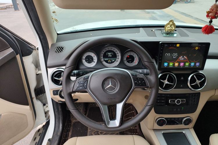 Used Mercedes-Benz GLK-Class 2014 GLK 260 4MATIC Dynamic Model
