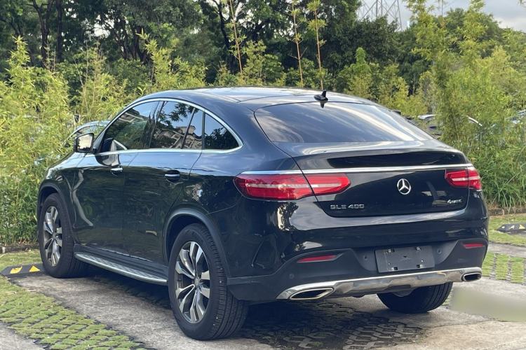 Used Mercedes-Benz GLE Coupe 2017 GLE 400 4MATIC Coupe SUV
