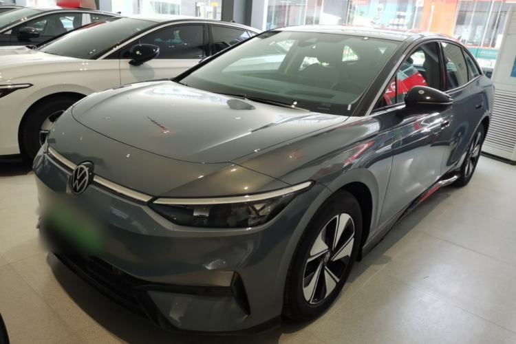 Volkswagen ID.7 VIZZION 2024 AIR model usata