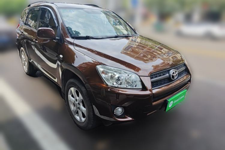 Used Toyota RAV4 2011 2.0L Automatic Classic Edition Front Right 45 Deg