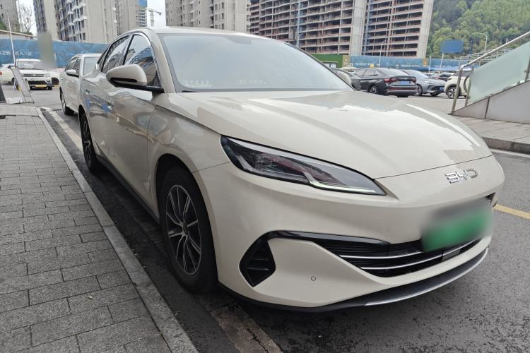 Used BYD Seal 06 New Energy 2024 DM-i 80KM Prestige Model Front Right 45 Deg