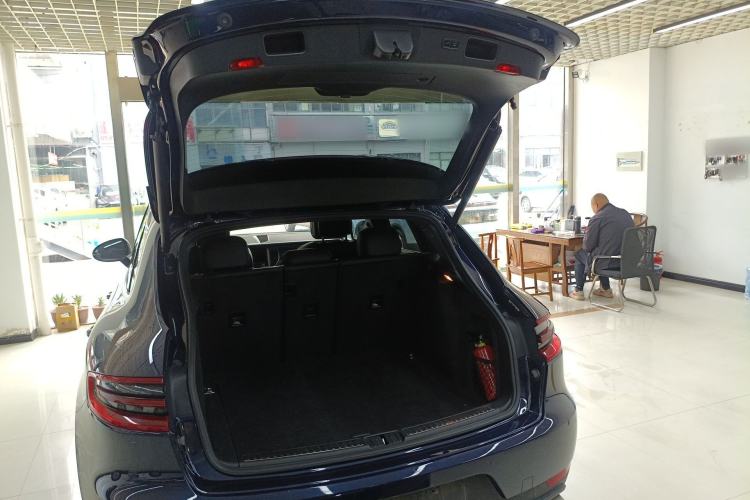 Used Porsche Macan 2017 Macan 2.0T
