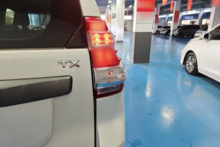 Used Toyota Prado 2016 2.7L Automatic Standard Edition Right Rear Taillight