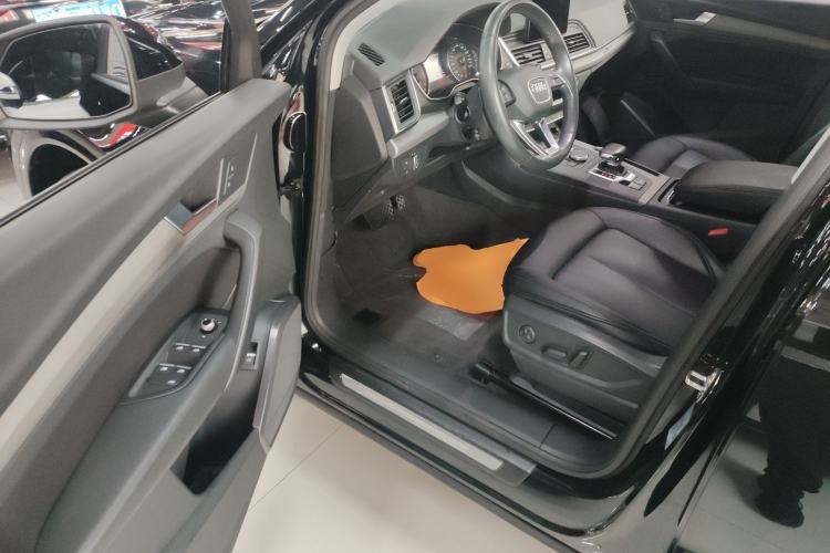 Used Audi Q5L 2018 40 TFSI Prestige Edition China V Driver Seat