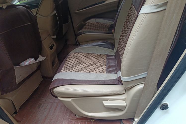 Used Baojun 730 2016 1.5L Manual Comfort Version 7 Seats China V Emission Standard