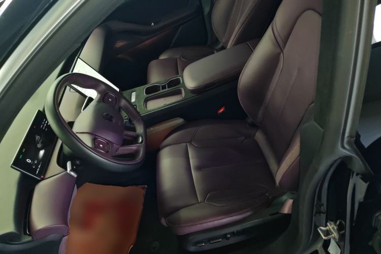 Used Nio ET5T 2024 75kWh Touring Left Front Seat