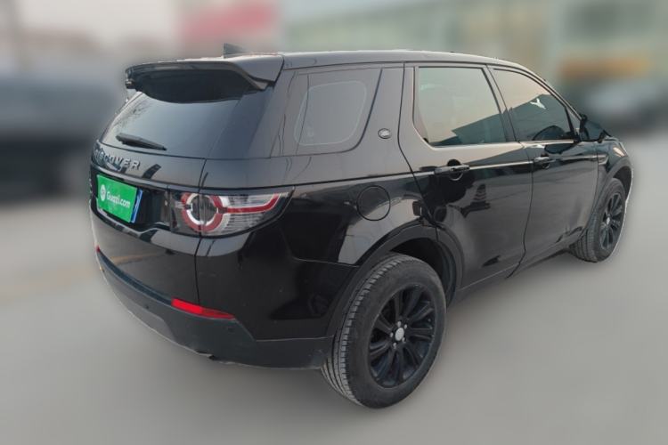 Used Land Rover Discovery Sport 2017 2.0T SE Rear Right 45 Deg