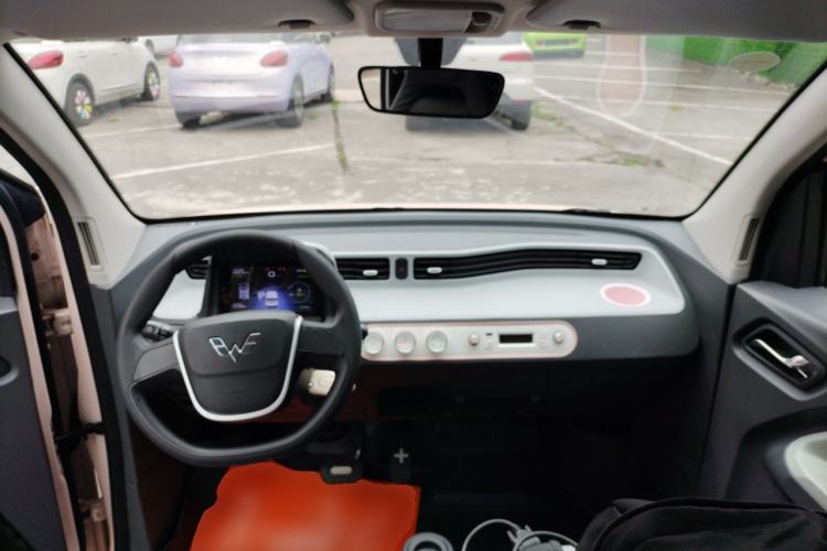 Used Wuling Hongguang MINIEV 2022 Macaron Premium Model – Lithium Iron Phosphate