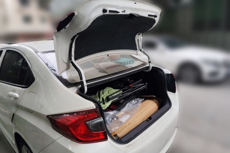 Used Honda Greiz 2016 1.5L CVT Classic Edition