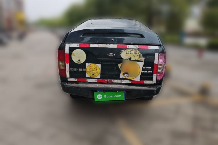 Used JMC Yuhu 7 2012 2.4T Four-Wheel Drive Manual Standard Edition JX4D24 Rear