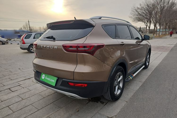 Used JETOUR X70M 2020 Revised 1.5T Manual Travel Companion Version 5 Seats Exterior 4