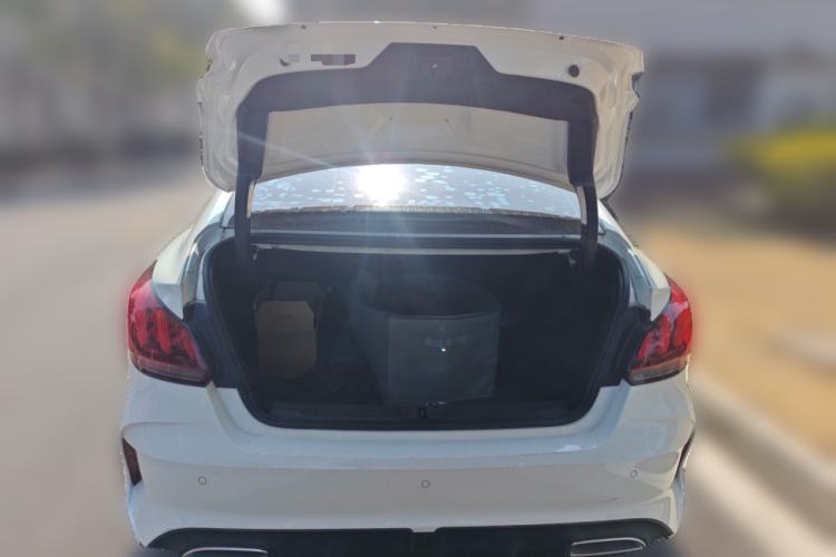 Used MG 5 2022 300TGI DCT Chao Yue Luxury Edition