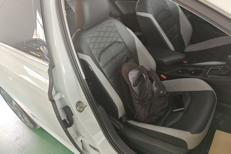 Used Volkswagen Bora 2023 300TSI DSG Prestige Edition
