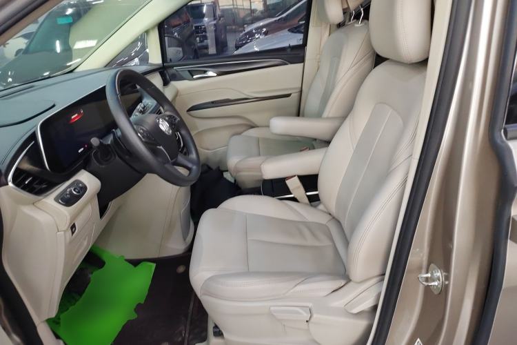 Used Buick GL8 2022 ES Landtrek 653T Comfort Edition
