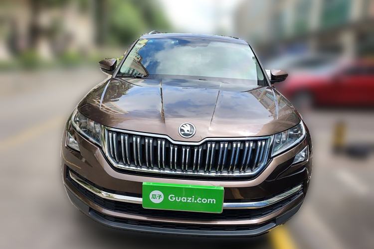 Used Skoda Kodiaq 2018 Facelifted TSI330 5-Seater Two-Wheel-Drive Comfort Edition
