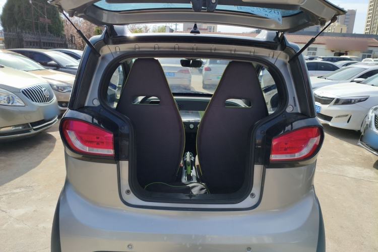 Used Baojun E100 2019 250KM Smart Drive Edition Trunk