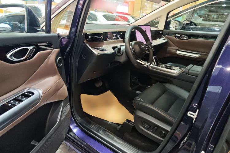 Used GAC Trumpchi E8 New Energy 2024 150km MAX Driver Seat