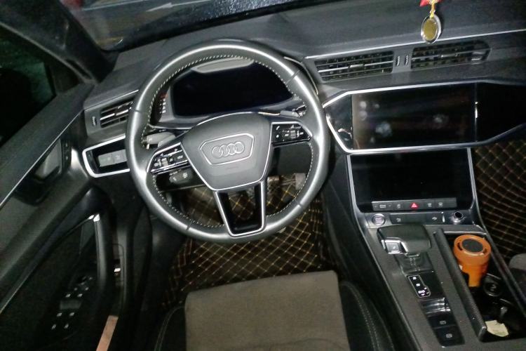 Used Audi A6L 2020 40 TFSI Luxury Dynamic Edition Steering Wheel