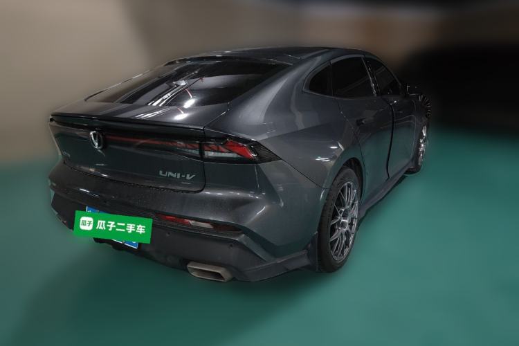 Used Changan UNI-V 2024 1.5T Prestige Edition