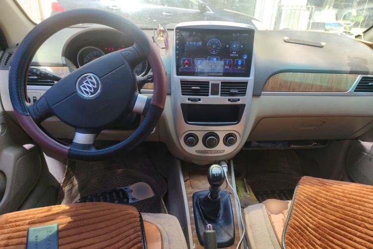 Used Buick Excelle 2015 1.5L Manual Classic Trim
