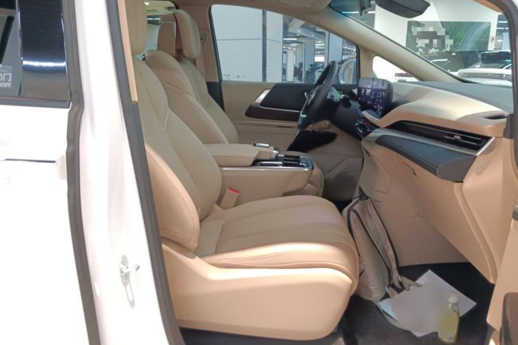 Used Buick Century 2023 2.0T Seven-Seater Deluxe Edition