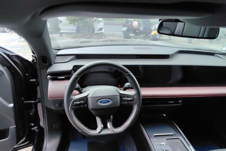 Used Ford Mondeo 2022 Facelifted EcoBoost 245 Ultimate Edition Center Console